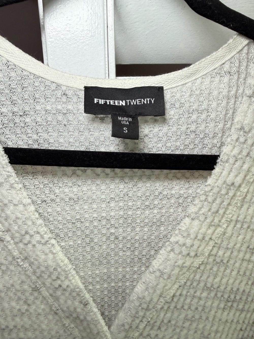 Fifteen Twenty Off-White Waffle Knit long  V-Neck Sweater/Cardigan | Sz S